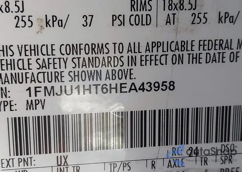 2017 Ford Expedition Xlt z USA, uszkodzony, nr VIN 1FMJU1HT6HEA43958